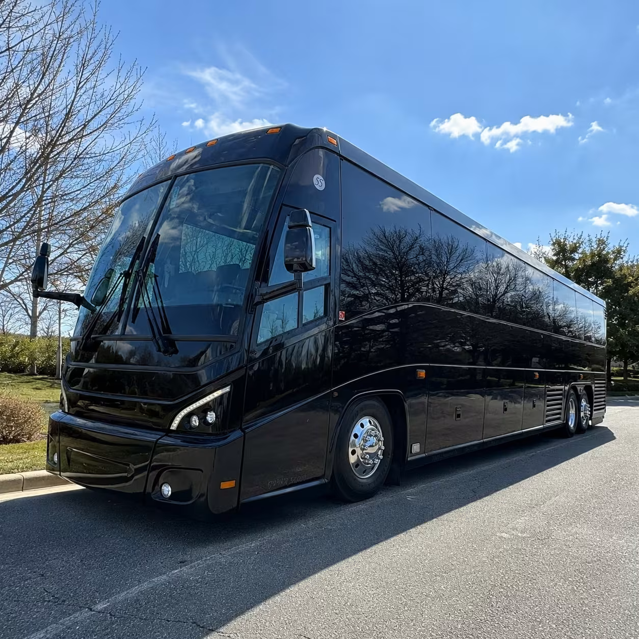 albany charter bus rental fleet