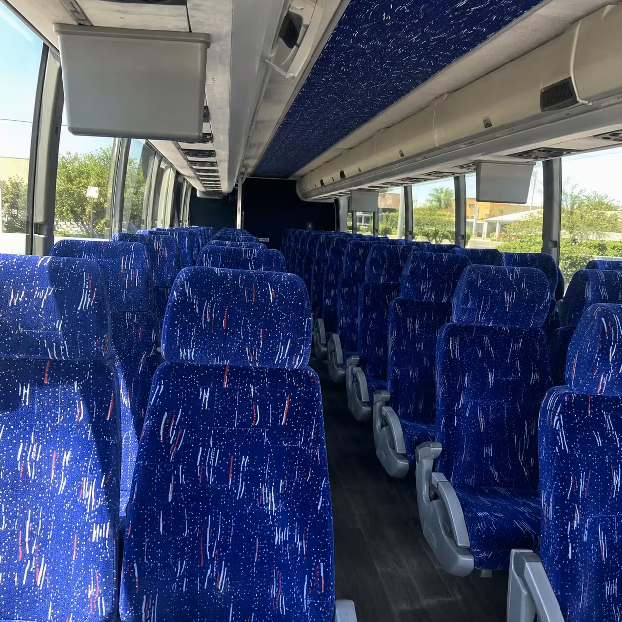 albany charter bus rentals for new york state museum field trips