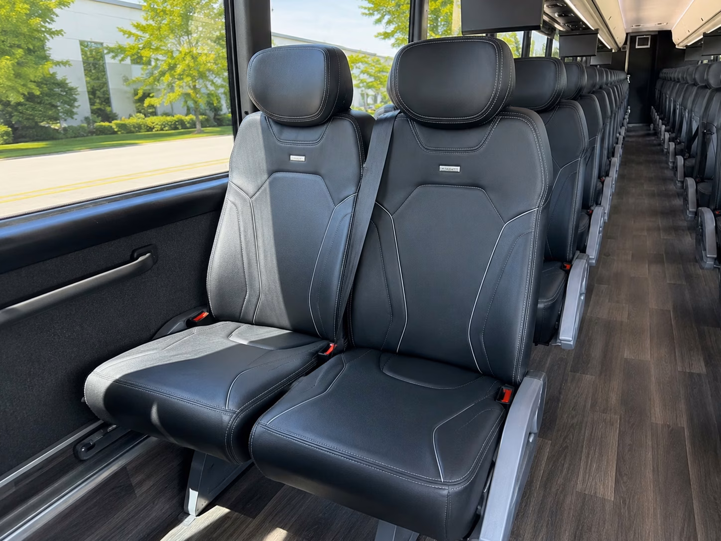 albany wedding transportation for ceremony to reception transfers