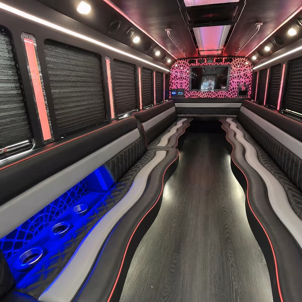 easily book bachelor and bachelorette party buses in albany